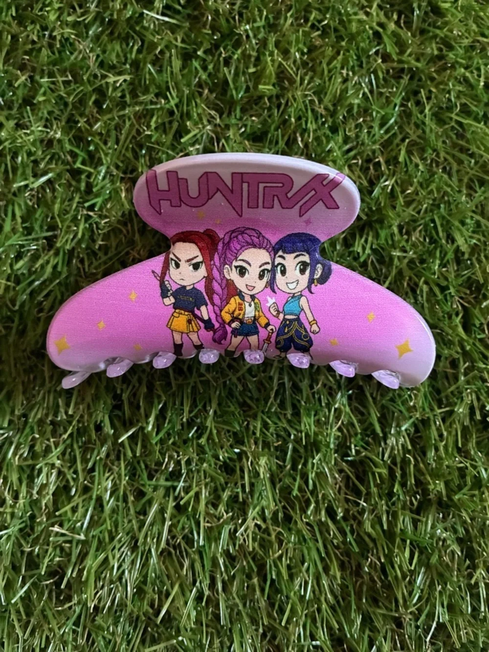 KPOP Demon Hunters Pink Glitter Paddle Brush + Pink K-pop Hair Clip